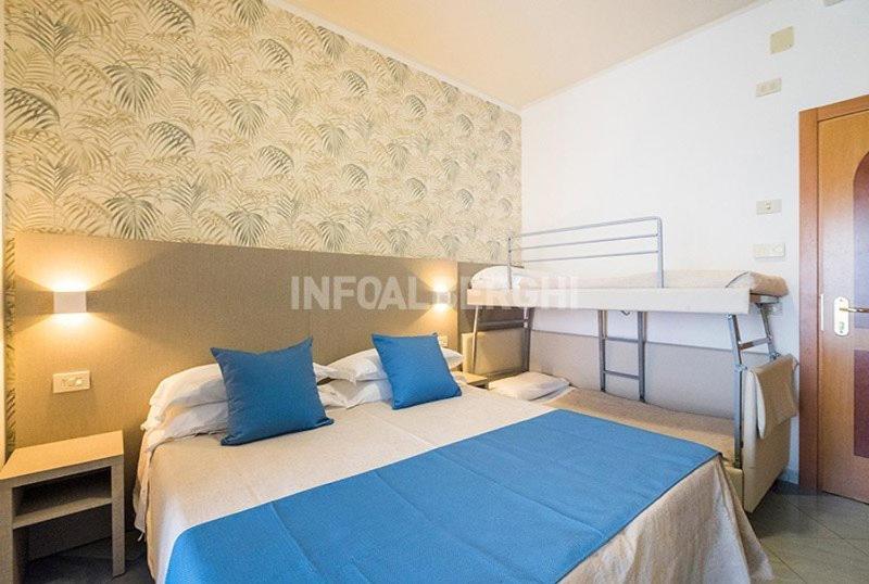 Hotel Christian Rimini Exteriér fotografie